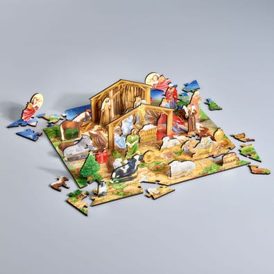 Nativity Scene - with 25 Stand-Up Pieces